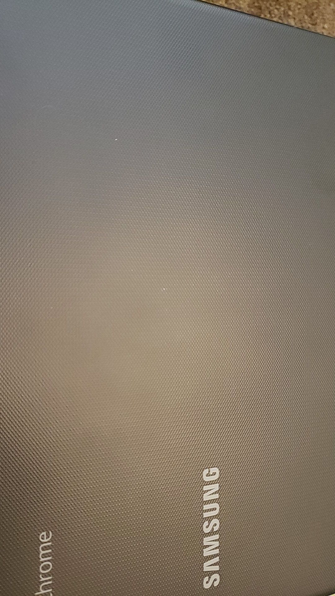 Samsung chrome book rarely used open for trades