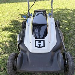 HART 40V Brushless Self-Propelled Lawn Mower, Battery, Charger.
