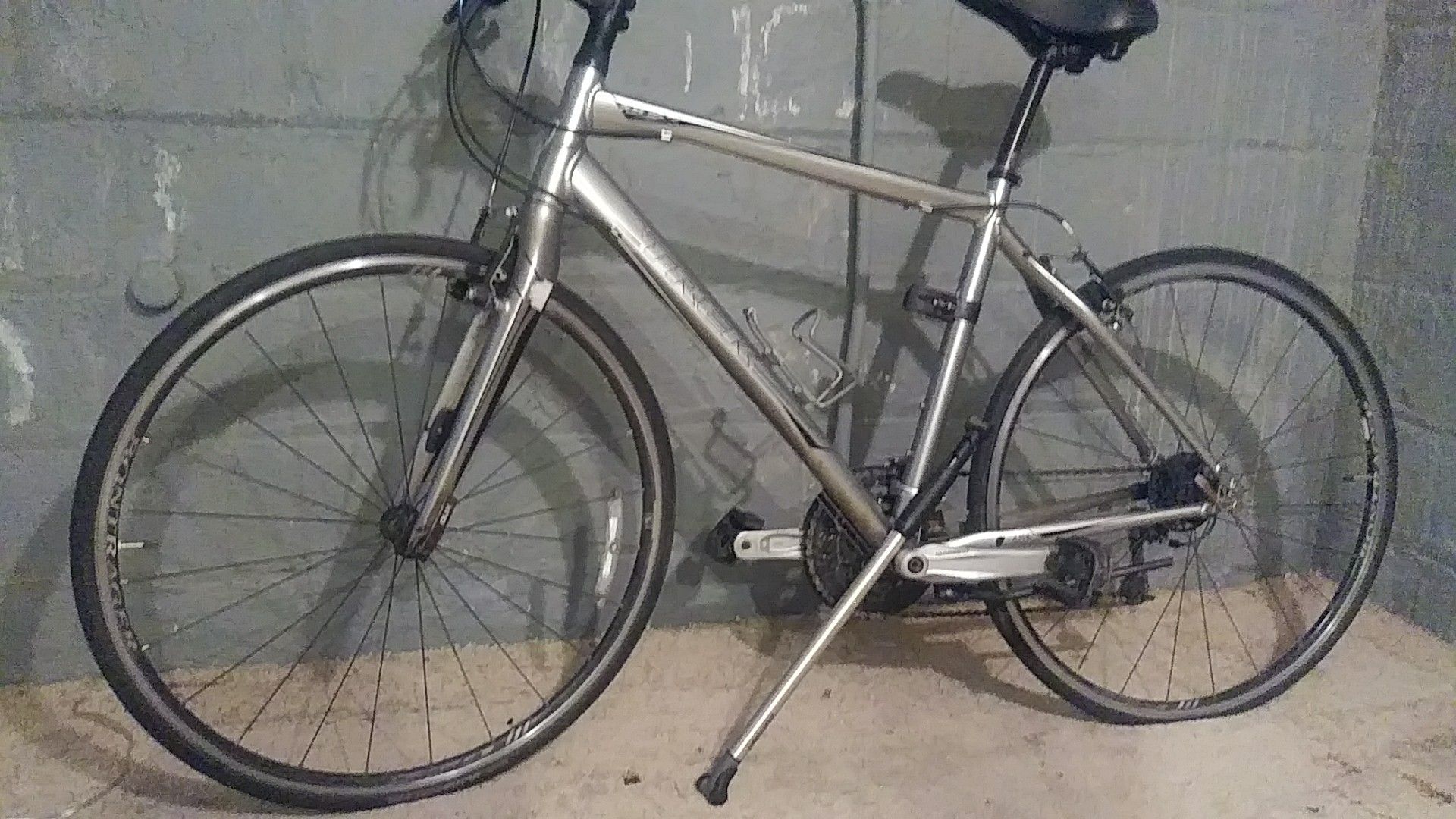 TREK 10 Speed Road Bike