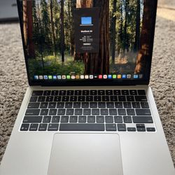 MacBook Air M4 2025 16gb 