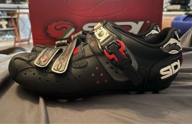 SIDI Dominator 5 cycling shoes