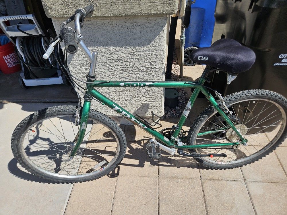 Trek 800 Mountain Bike 19.5inch