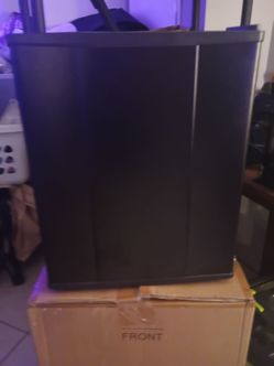 Thermoelectric Mini Bar Fridge Hotel Minibar Refrigerator. Description of thermoelectric mini bar fridge hotel minibar refrigerator

Single door mini 