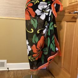 Beach coverup / wrap