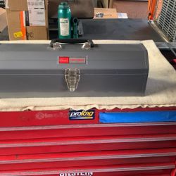 Vintage Sears CRAFTSMAN Hand Carry Tool Box