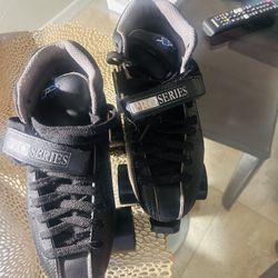 Pro Series Roller Skates – Size 9 – Great Condition