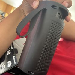 Bluetooth Speaker 