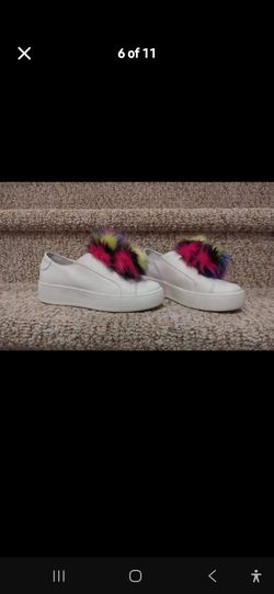 NEW Women's Size 6.5 STEVE MADDEN Shoes [Retail $110] Pom Pom Sneakers White