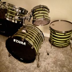4 piece Tamma drumset 