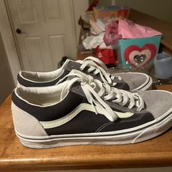 size 12 vans