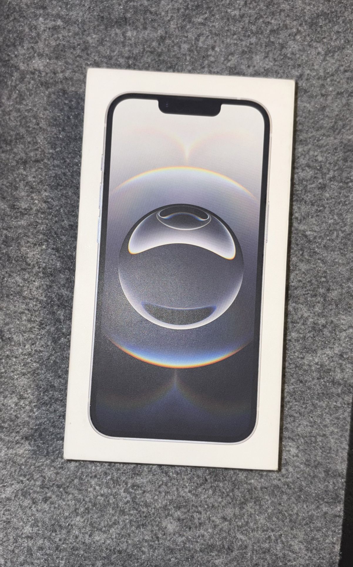iPhone 16e
