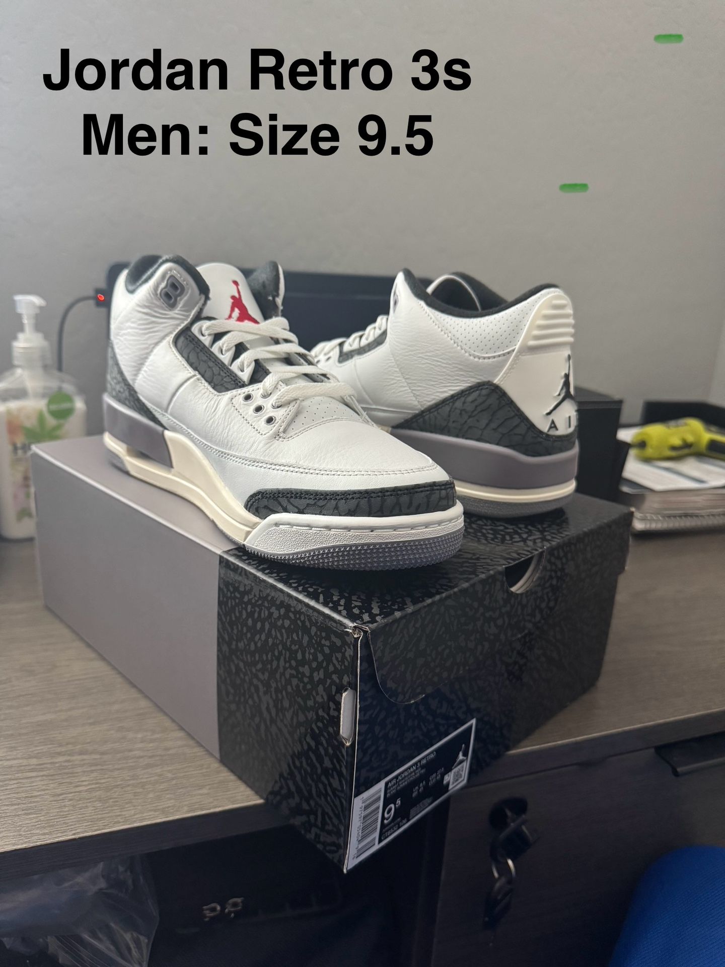 Jordan Retro 3s (Brand New Never Worn)