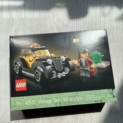 LEGO Vintage Taxi