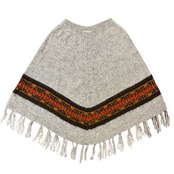The Alpaca Connection Made in Peru Poncho Heather Light Grey With Design Size L