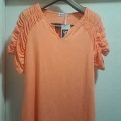 Womens Cringe Short Sleeves knit top size Large