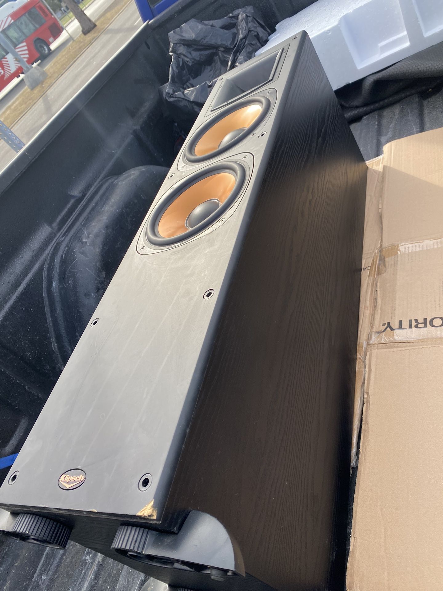 Klipsch RF3 II Tower Speakers for Sale in San Diego, CA OfferUp