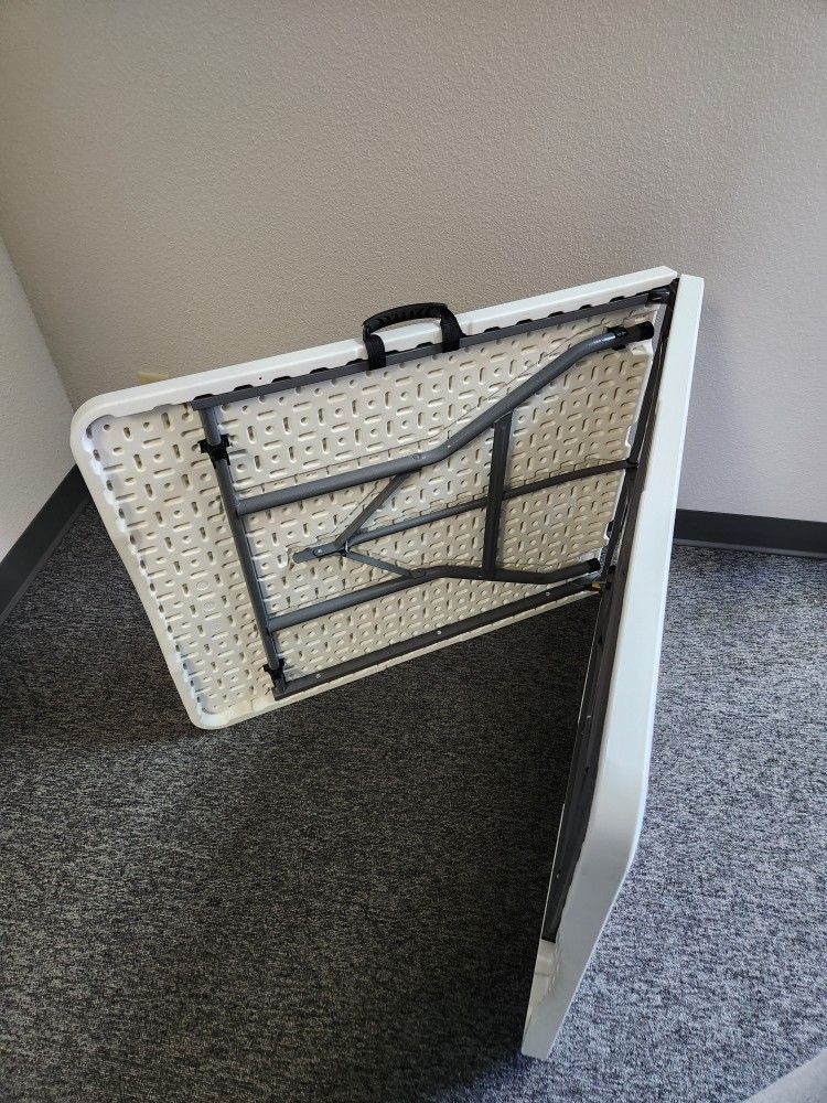 6 Ft Folding Table Heavy Duty Brand New