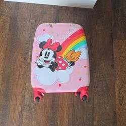 Minnie Mouse luggage 