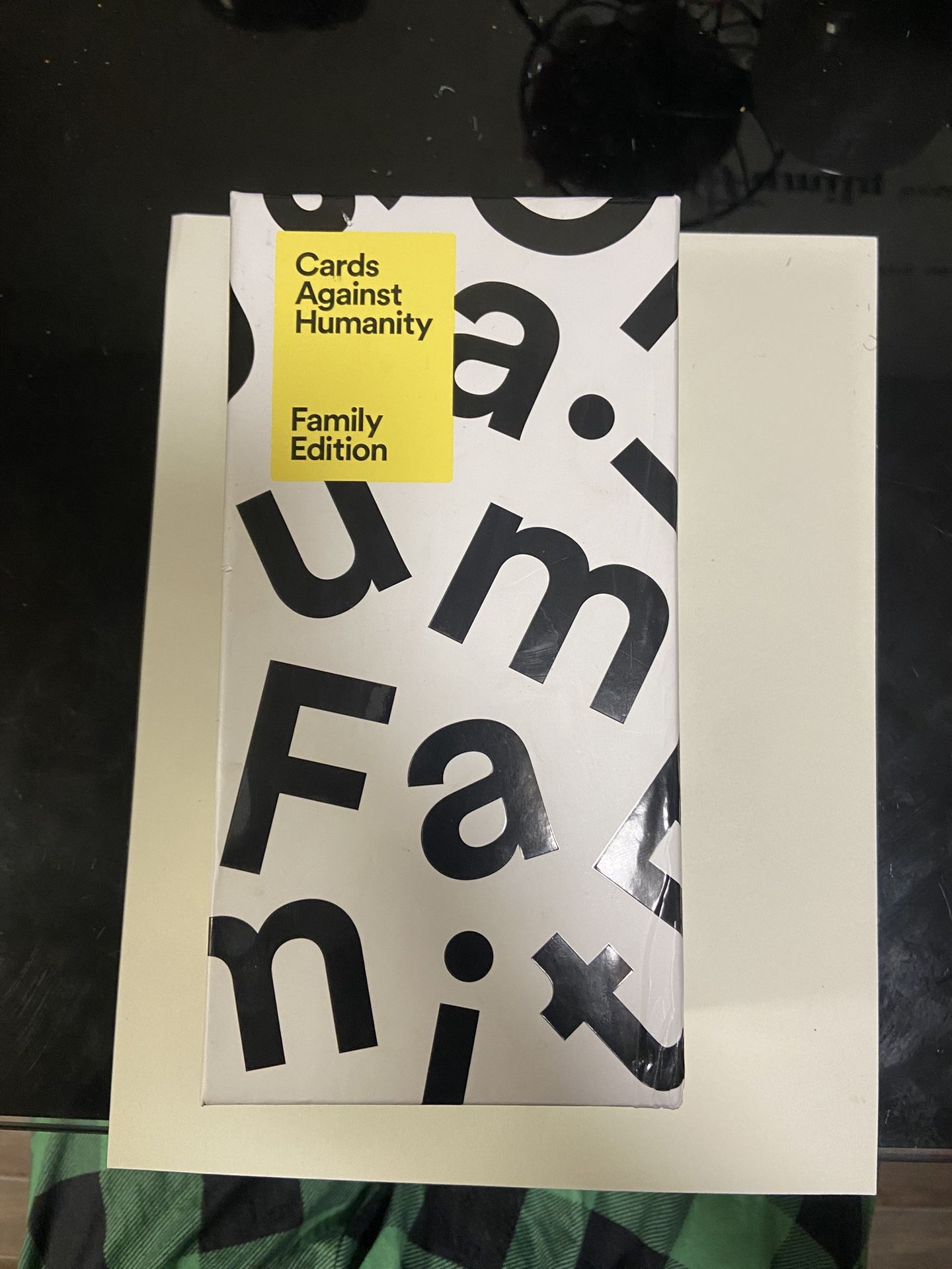 Cards Against Humanity family Edition