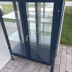 Glass And Metal  Furniture Display Shelfs Cabinet  