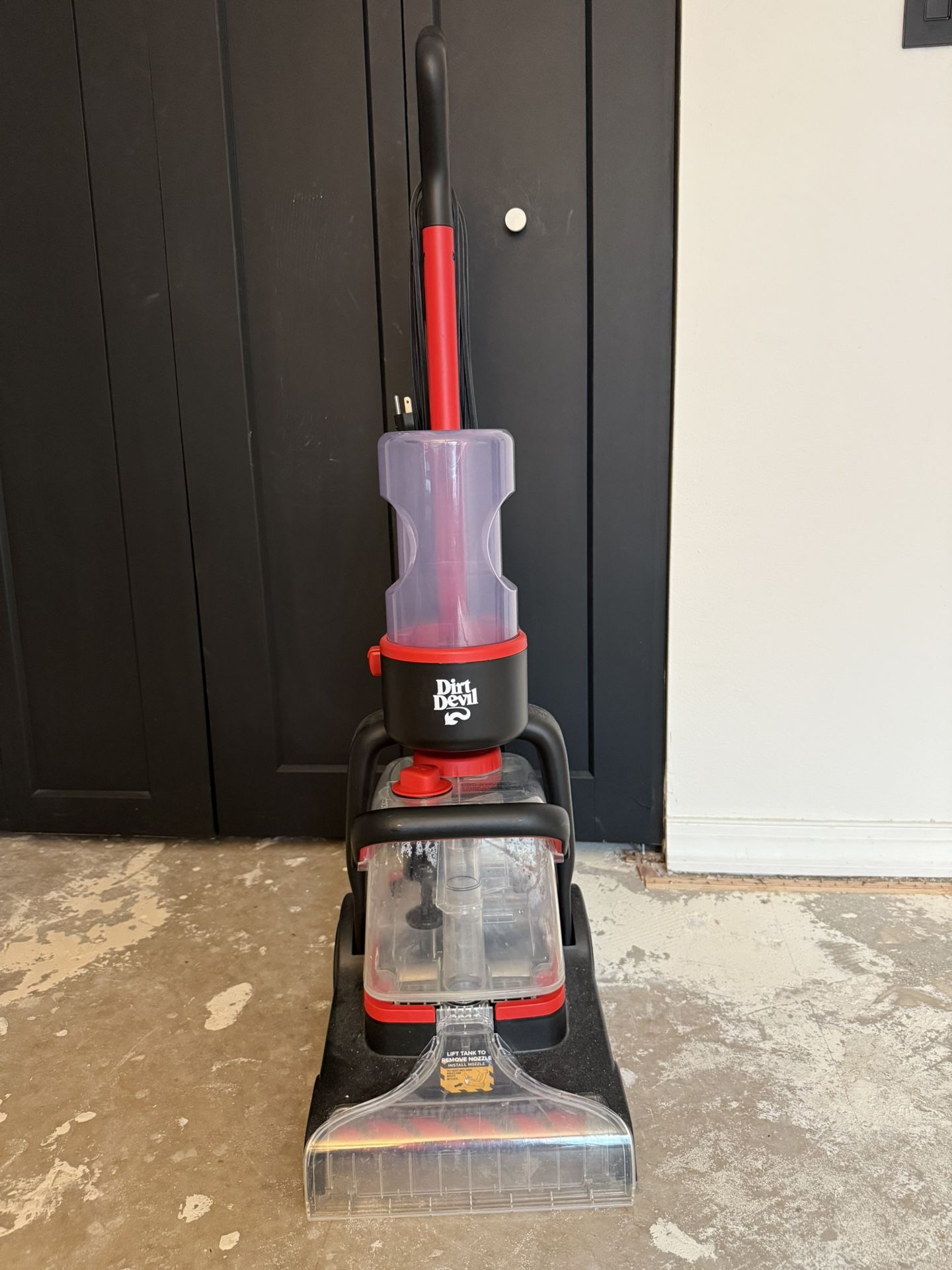 DIRT DEVIL CARPET CLEANER