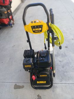 Maquina Dewalt De Luz Para Labar Carros 3400 de fursa