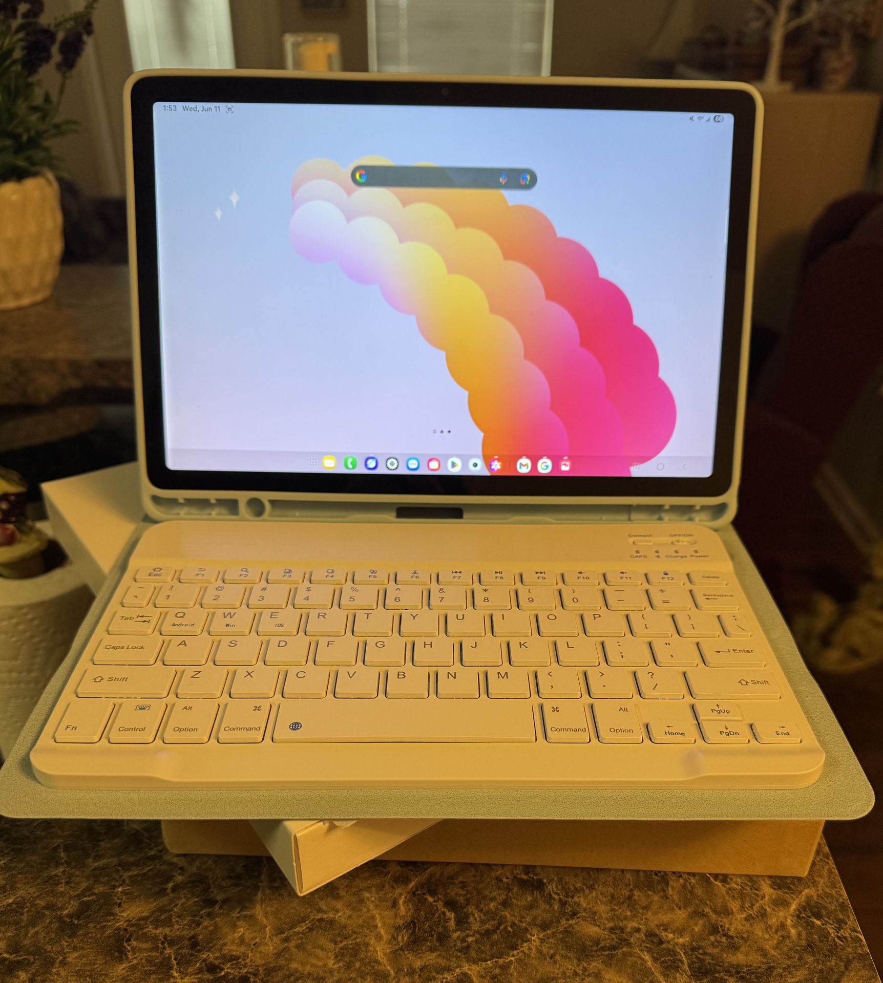 New In Box (Open) Samsung Galaxy Tab A9 + 5G AND New Smart Keyboard/ Case ( Blue) Bundle !