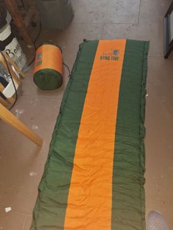 2 new Ryno turf  camping  self inflating  sleeping pods