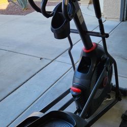 Schwinn 430 Eliptical Trainer