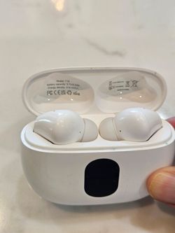 ZZU Wireless Water Resistant Earbuds - White