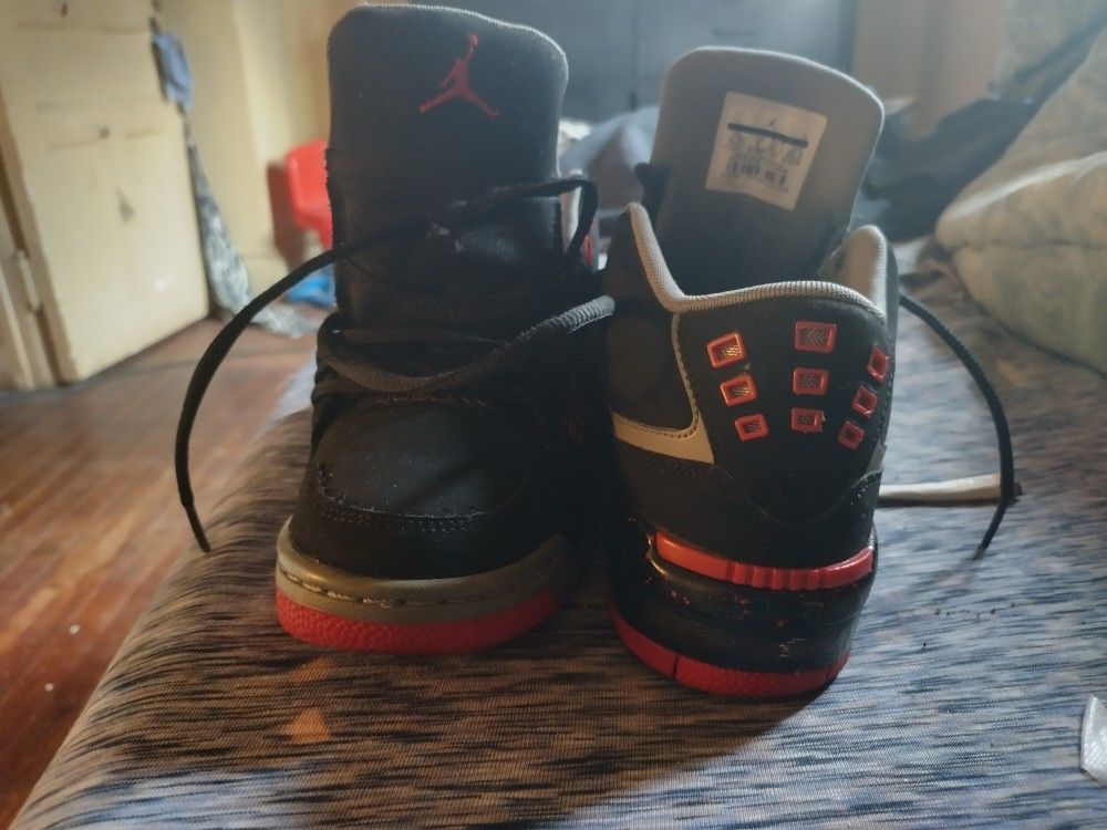 JORDANS SIZE 4 1/2