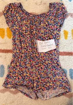 Old Navy floral romper size 6/7