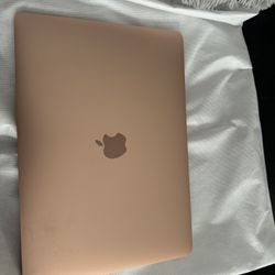 2019 Macbook Air 13” 