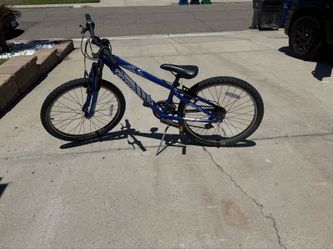 Trek MT 220 Kids Mountain Bike - 24” Wheels