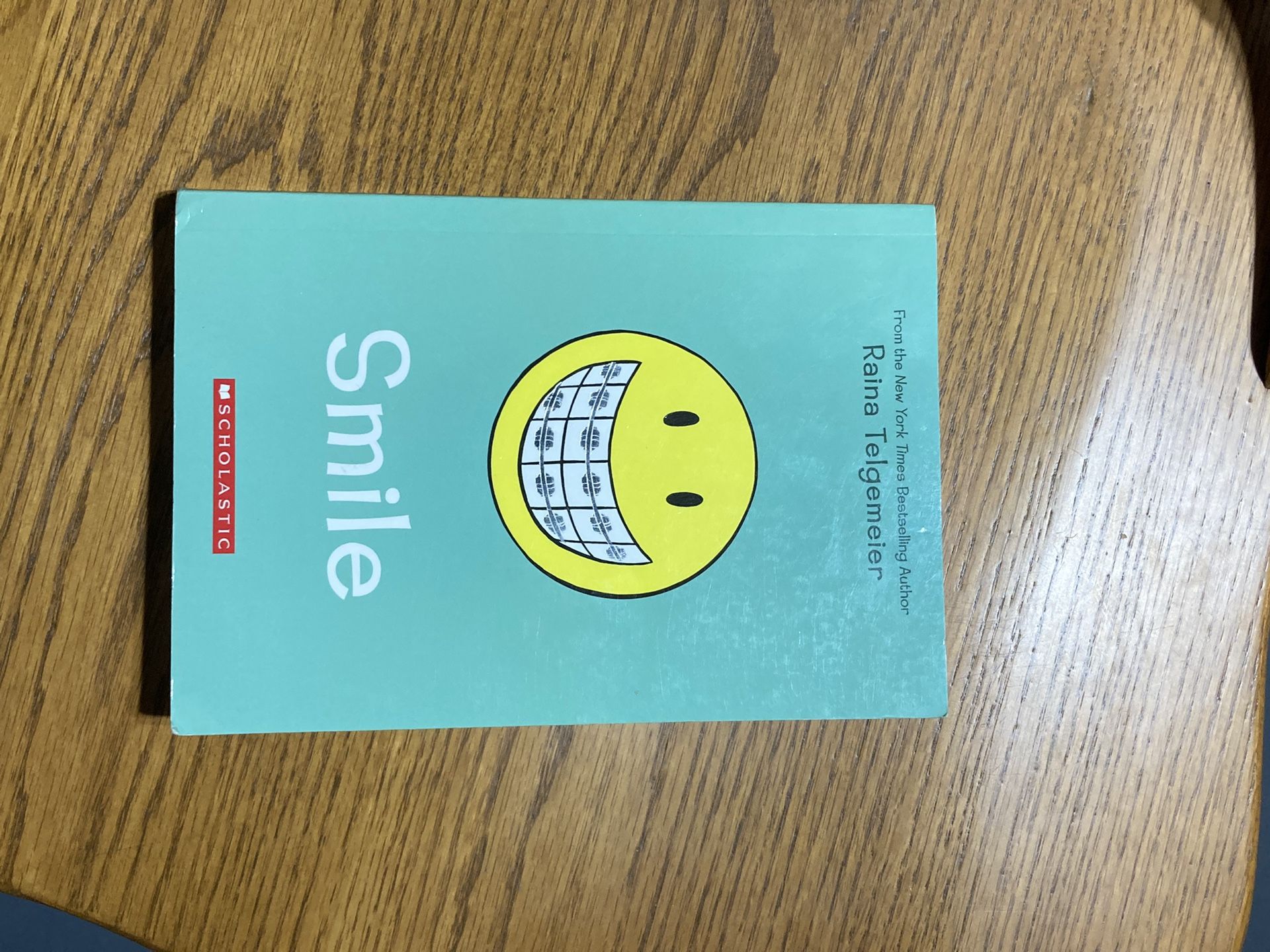 smile graphic novel