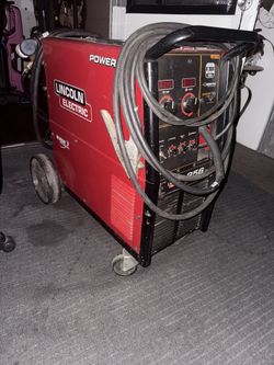 256 Lincoln Welder