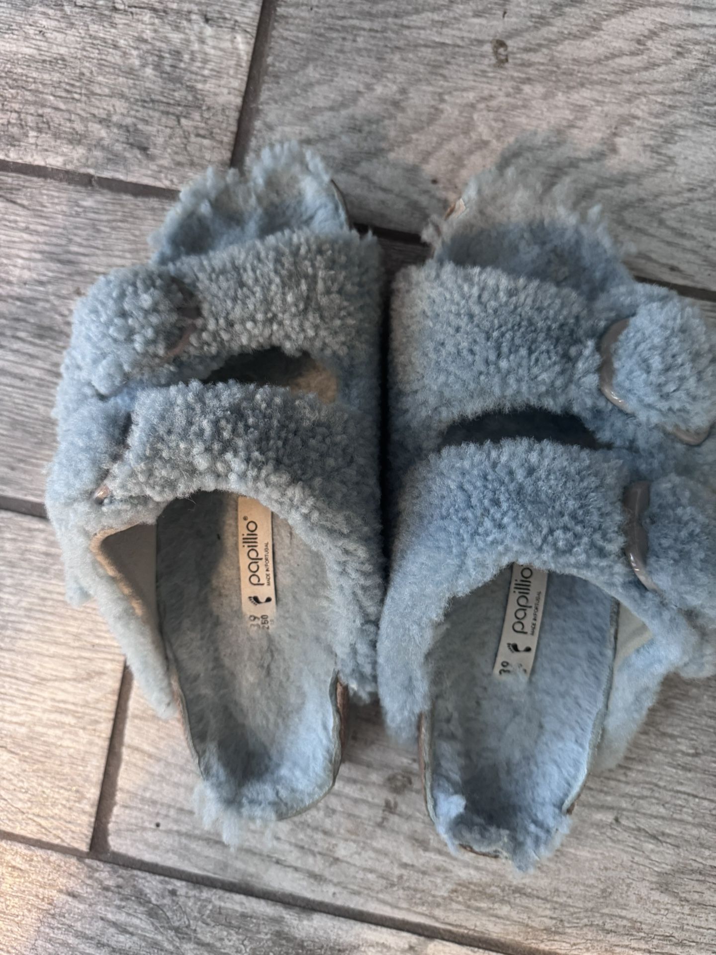 Birkenstock big buckle Arizona sandals size 8