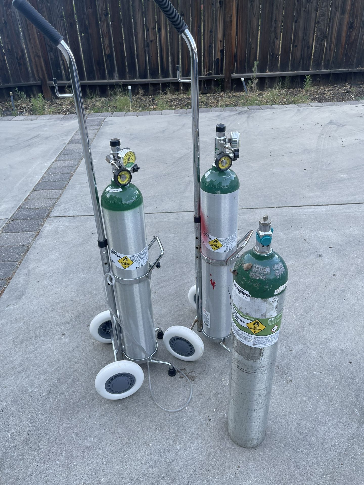oxygen cylinder tanks