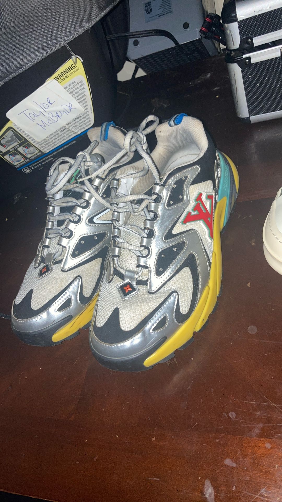 Louis Vuitton Size 7