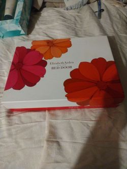 Elizabeth Arden Red Door 3-Piece Fragrance Gift Set