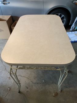 Formica table