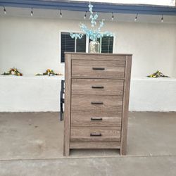 Modern Dresser 
