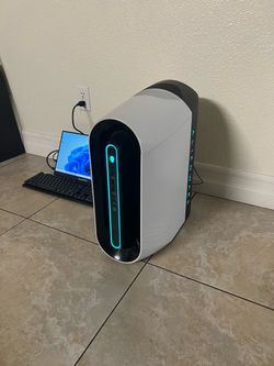 Alienwere Aurora R10 PC Ryzen 5 Windows 11 WiFi Ready