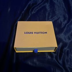 Selling My Lv Wallet Brand New 