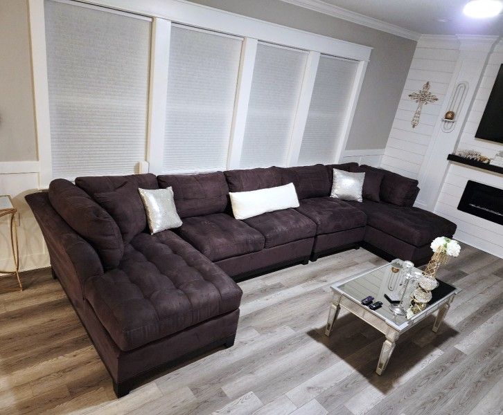 Sectional Sofa 