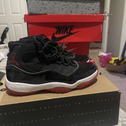 AIR JORDAN 11 Retro 