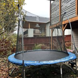 8ft Trampoline
