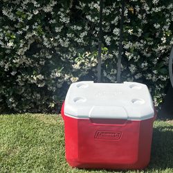 COLEMAN ICE CHEST,COOLER