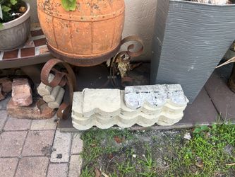Gardening edges