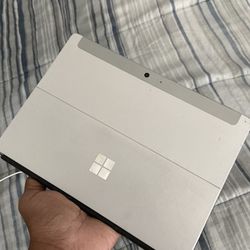 Microsoft Surface pro *Needs Screen Repair Should Be About 20$